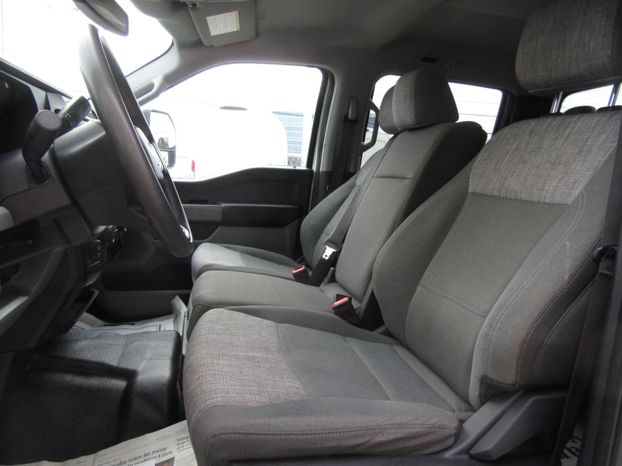 2024 Ford F-350 CREW CAB XLT 4X4 8FT LONG BOX Photo