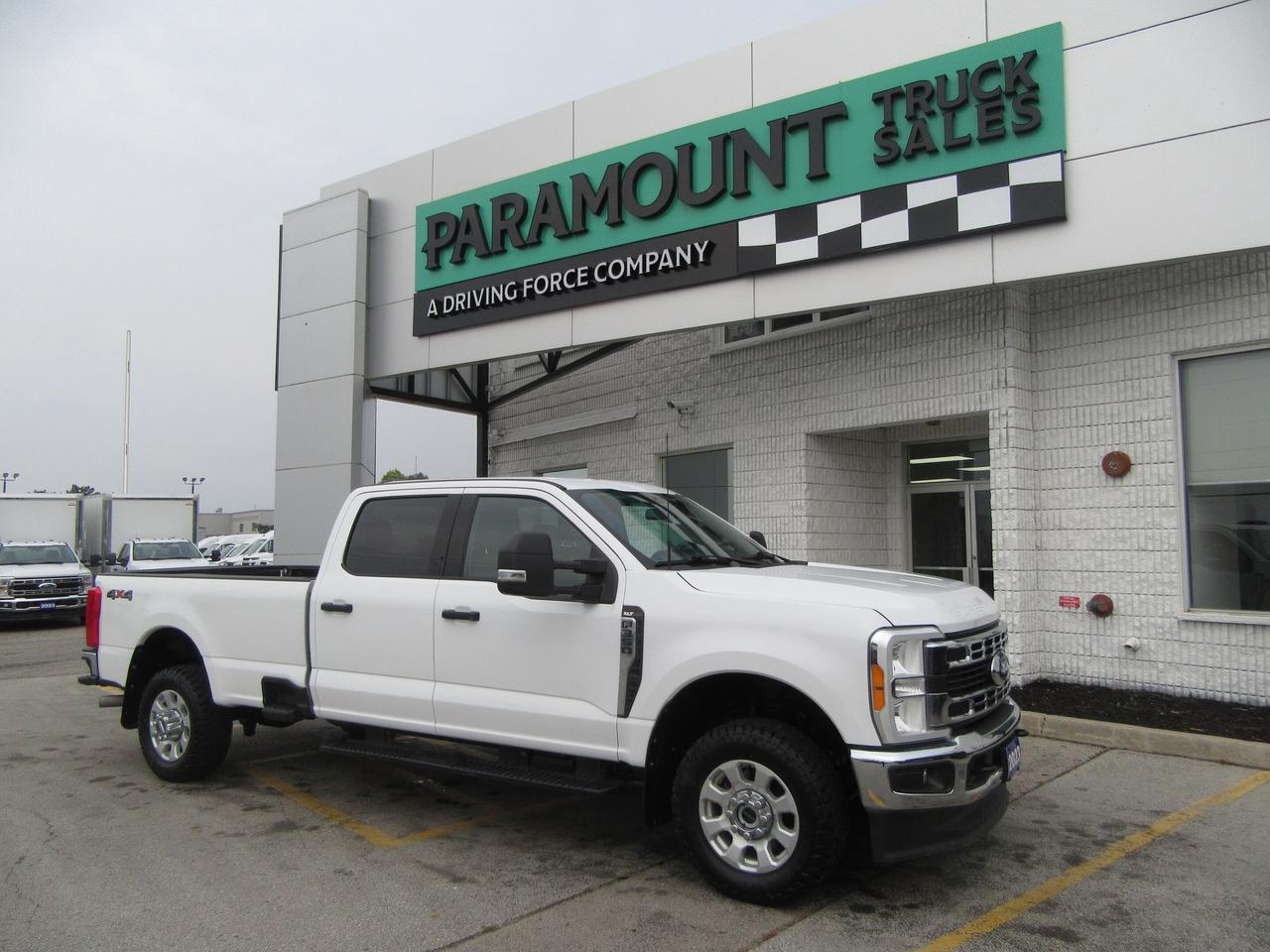 2024 Ford F-350 CREW CAB XLT 4X4 8FT LONG BOX Photo