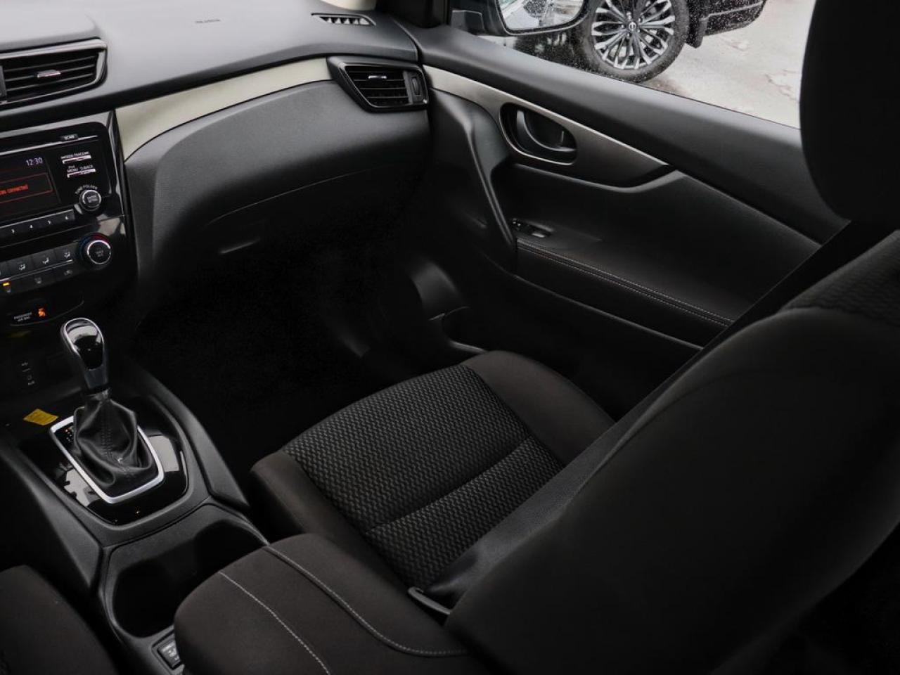 2018 Nissan Qashqai S  -  Heated Seats -  Power Mirrors Photo