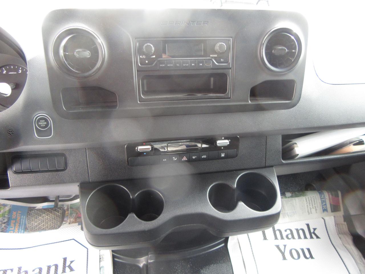 2023 Mercedes-Benz Sprinter 2500 144’ HIGH ROOF DIESEL NEW REEFER SYSTEM Photo