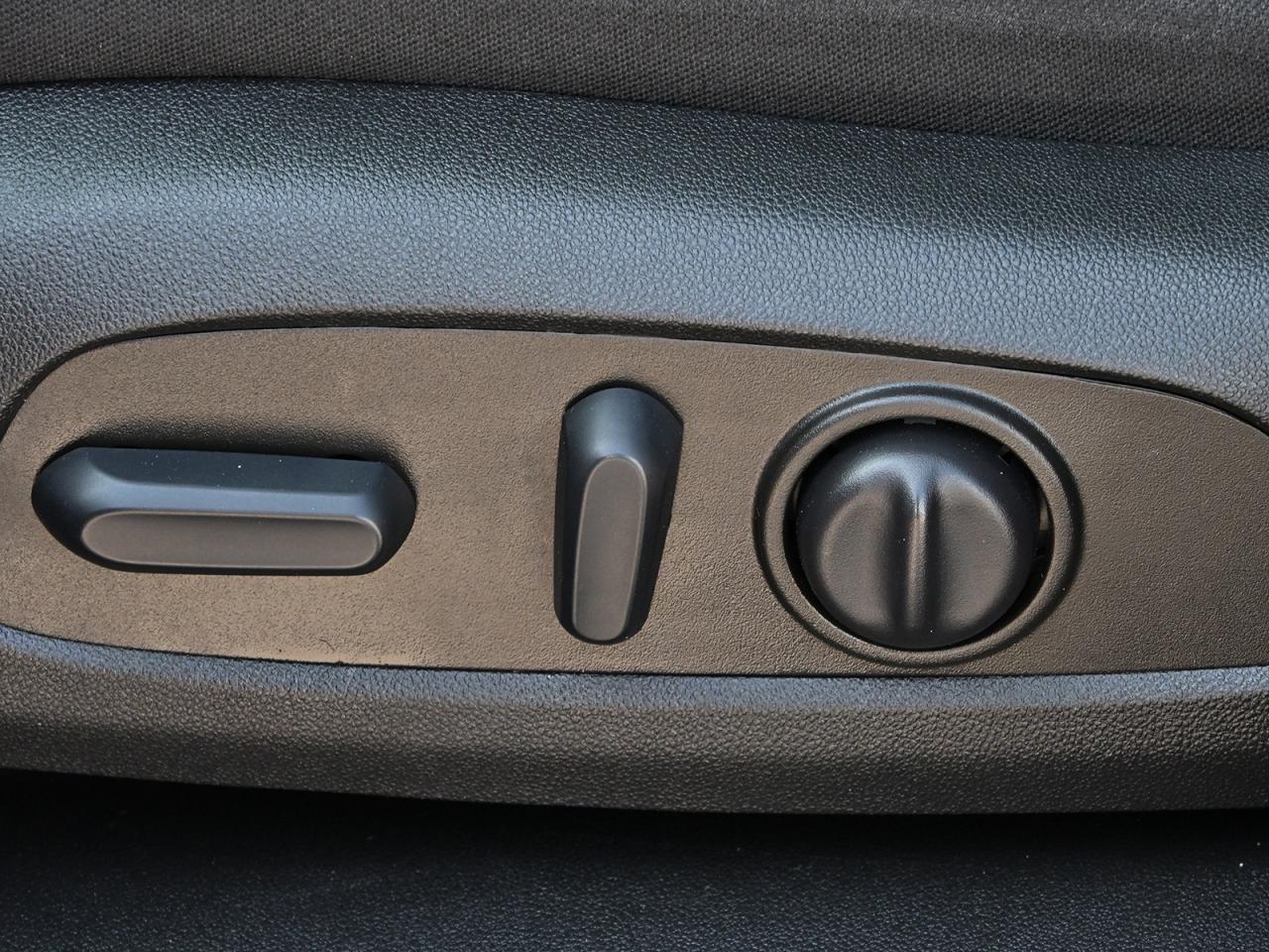 2022 GMC Terrain SLE 4x4 ~Bluetooth ~Remote Start ~CarPlay Photo