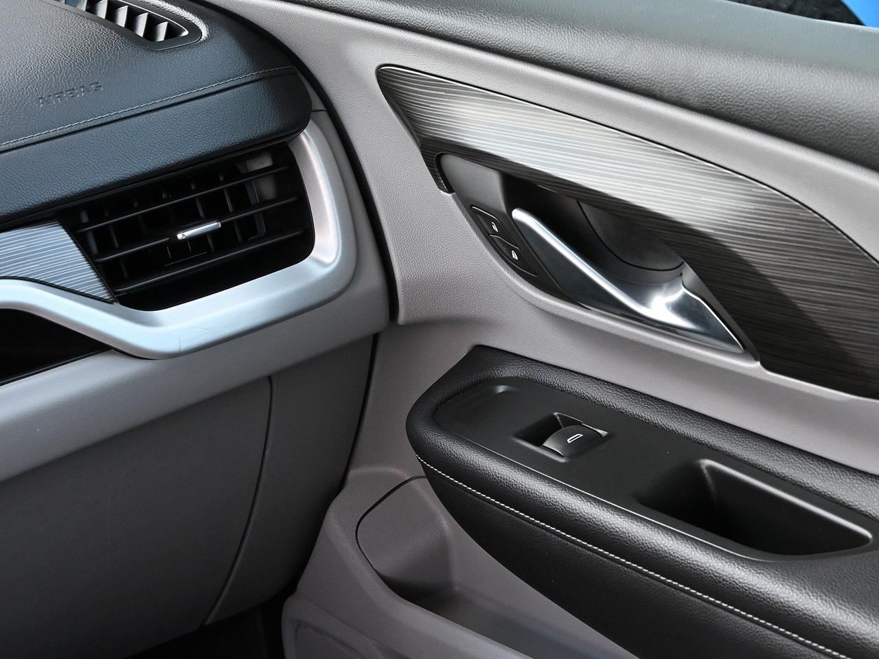 2022 GMC Terrain SLE 4x4 ~Bluetooth ~Remote Start ~CarPlay Photo