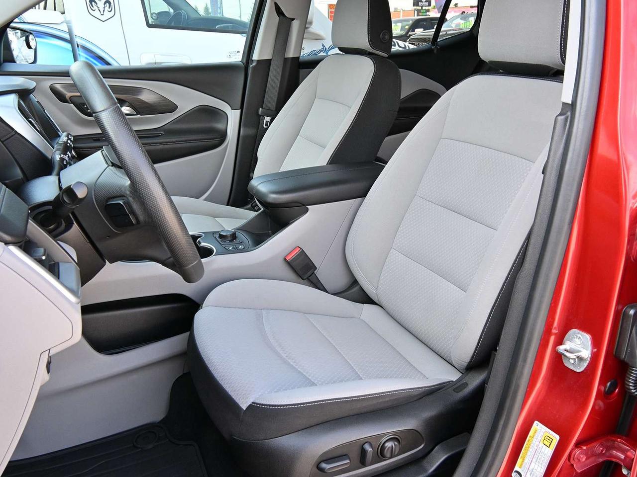 2022 GMC Terrain SLE 4x4 ~Bluetooth ~Remote Start ~CarPlay Photo