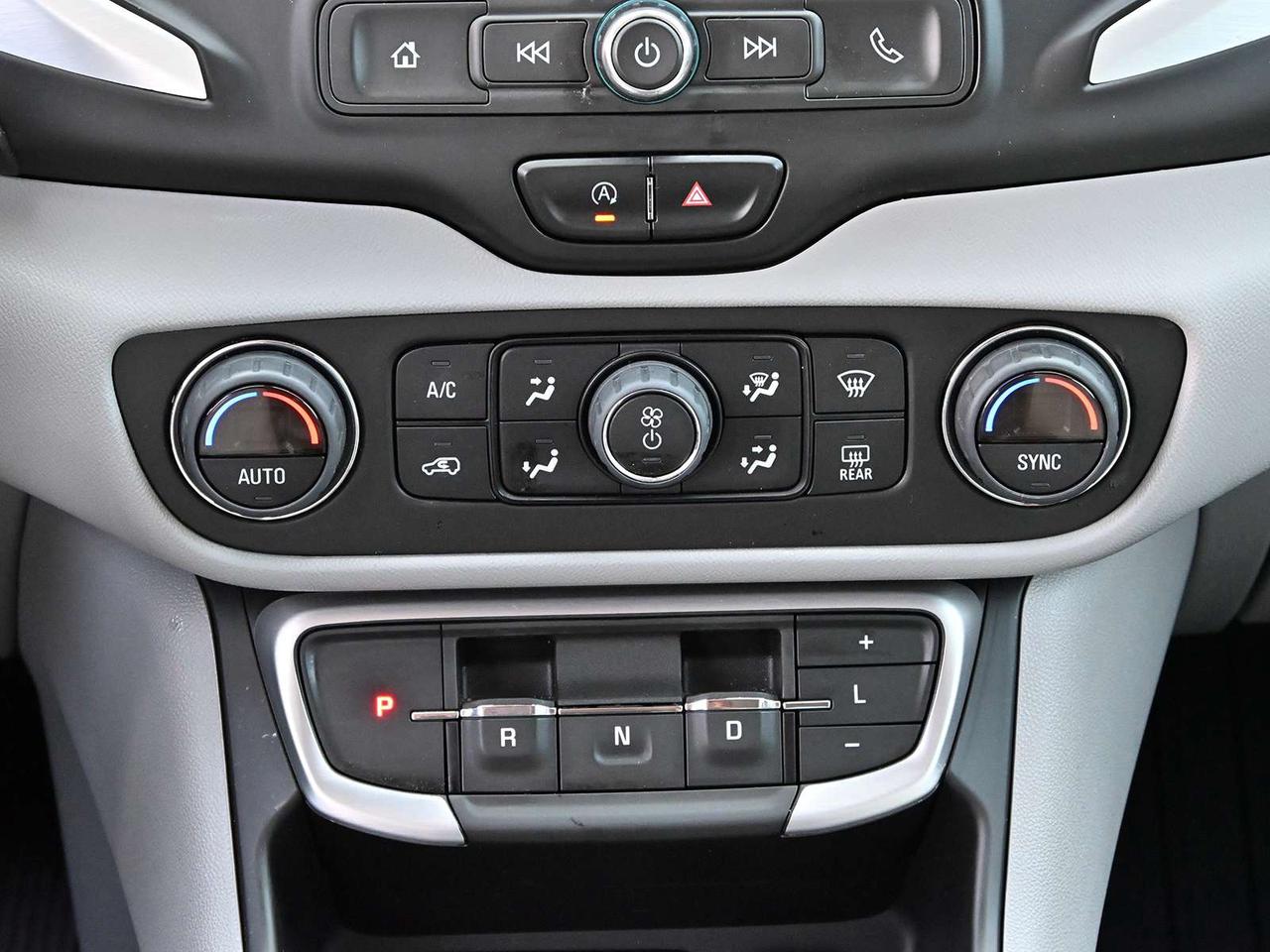 2022 GMC Terrain SLE 4x4 ~Bluetooth ~Remote Start ~CarPlay Photo