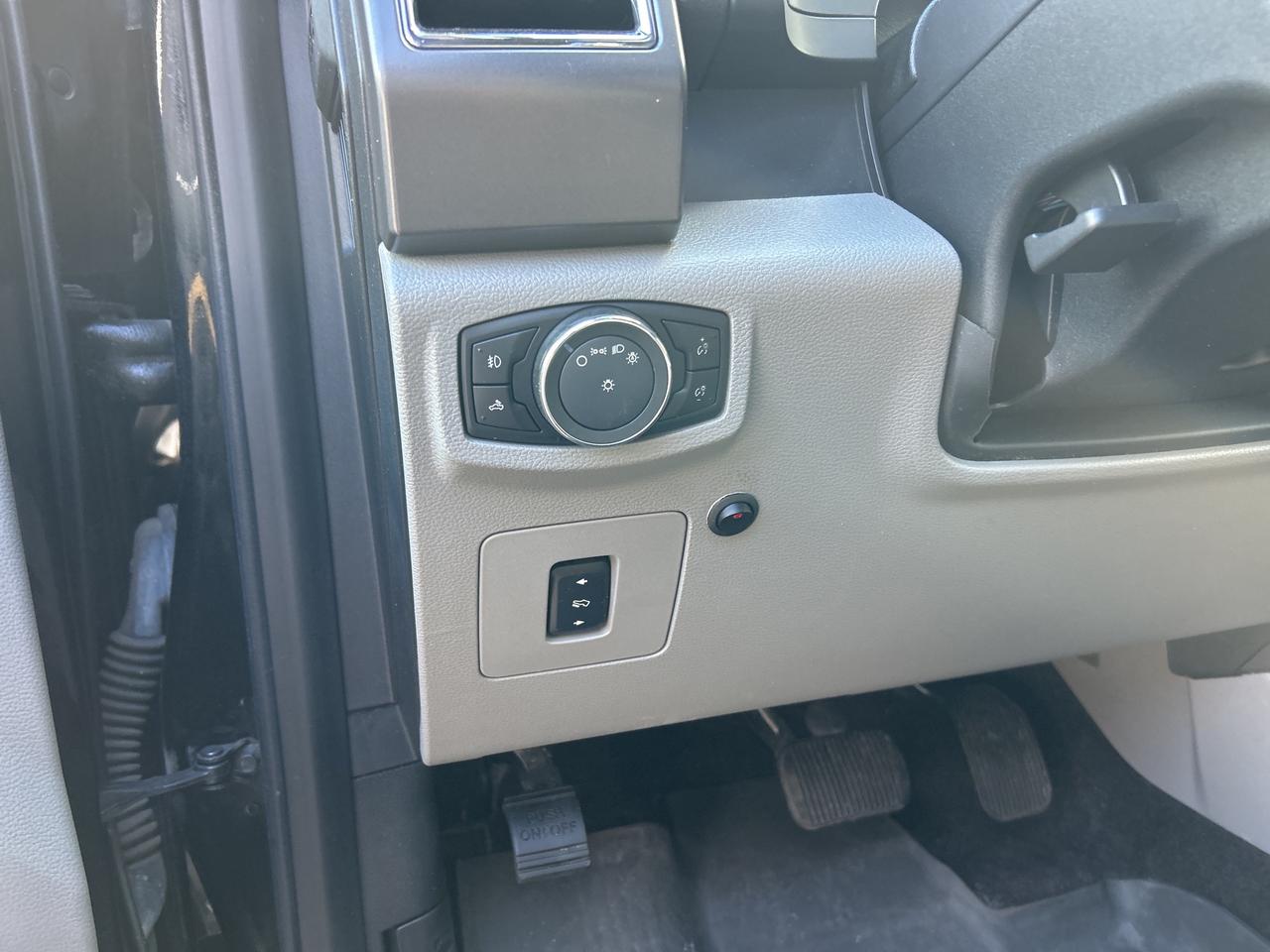 2016 Ford F-150 XLT, POWER SEAT & PEDALS, LOCAL TRADE! Photo