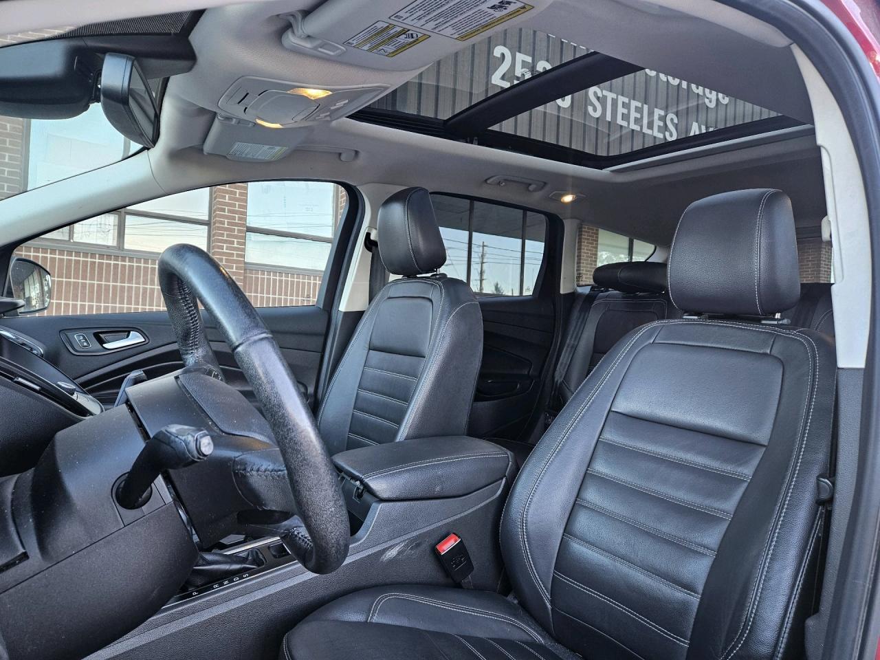 2018 Ford Escape SEL 4WD Photo