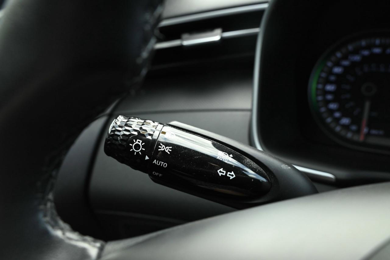 2023 Hyundai Tucson Preferred/ AWD/HEATED SEATS/ HEATED STEERING WHEEL Photo