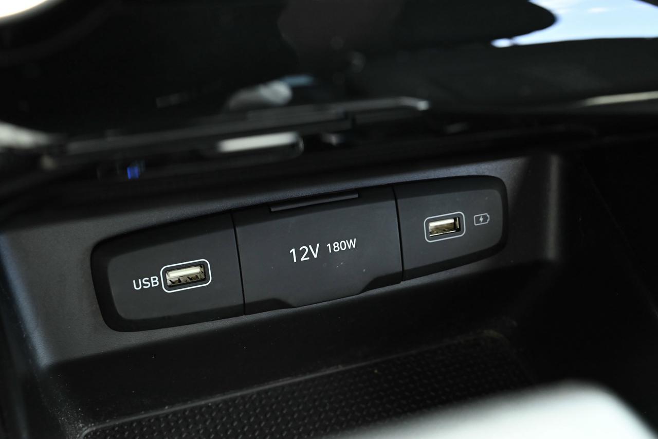 2023 Hyundai Tucson Preferred/ AWD/HEATED SEATS/ HEATED STEERING WHEEL Photo