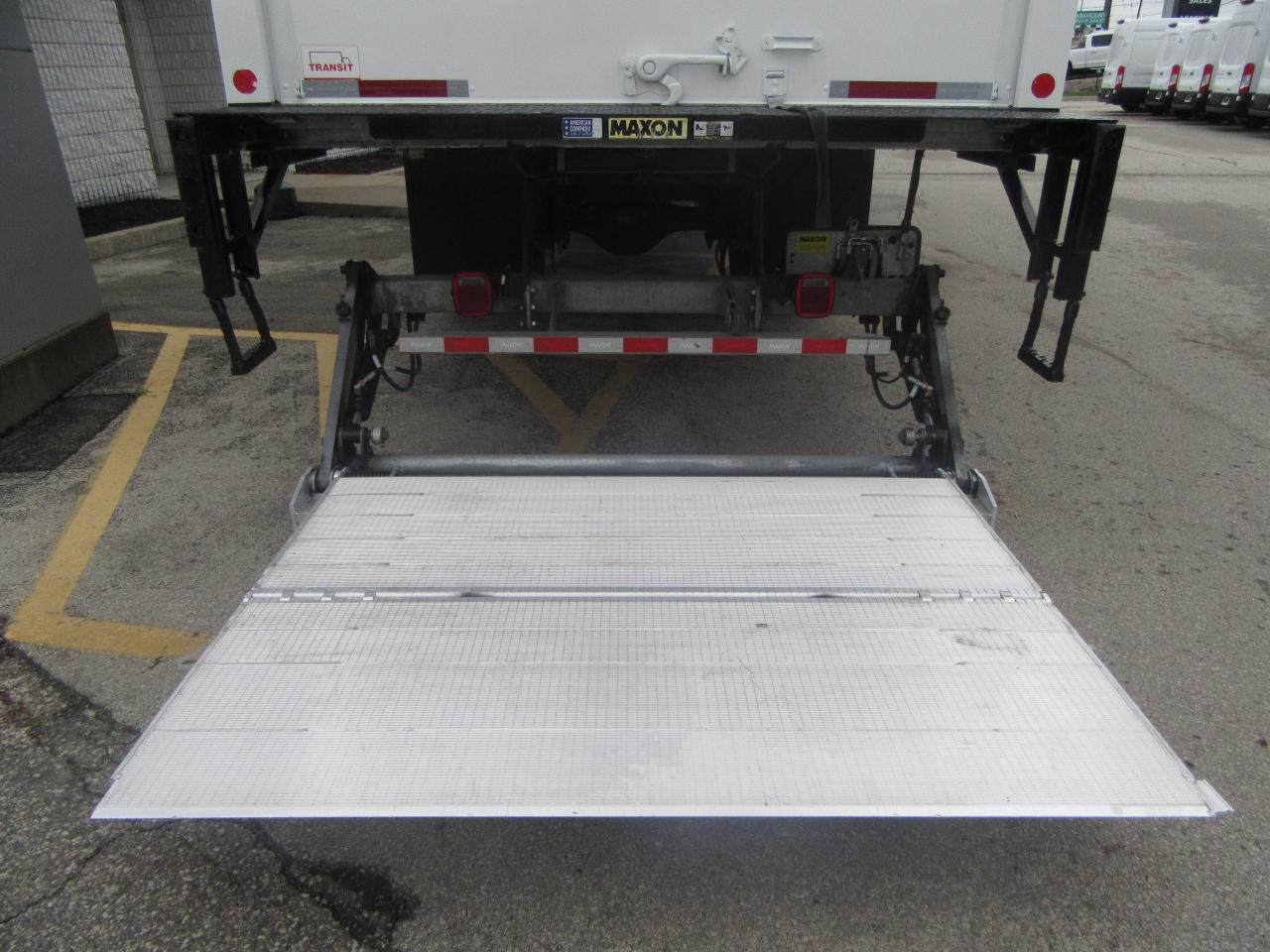 2023 Hino L7 CUMMINS 26FT BOX LARGE POWER LIFT/ROLLOUT RAMP Photo