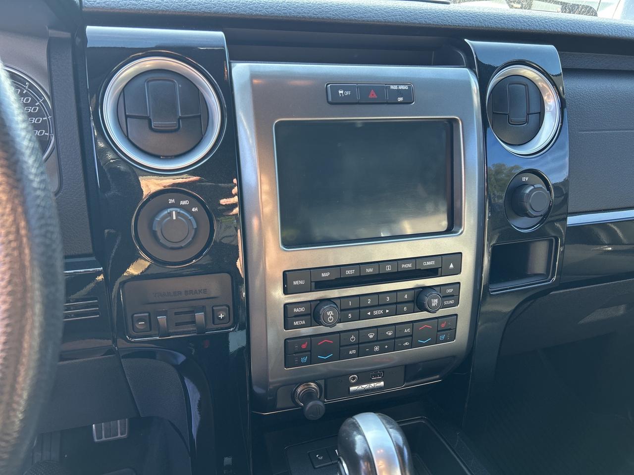 2011 Ford F-150 HARLEY EDITION, CLEAN CARFAX, ONLY 89 000KMS! Photo