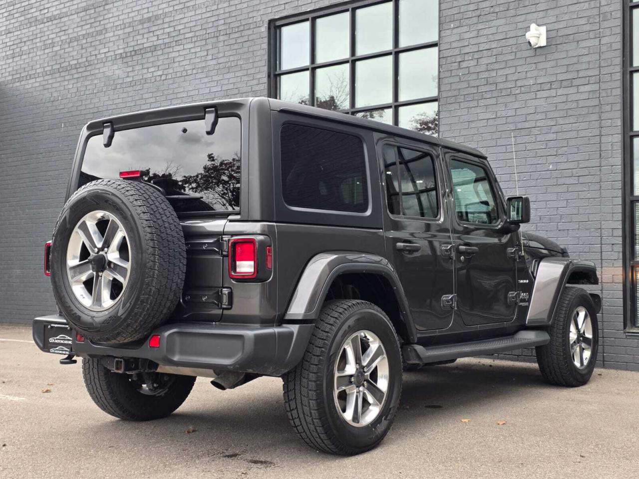 2022 Jeep Wrangler Unlimited Sahara 4X4 Photo