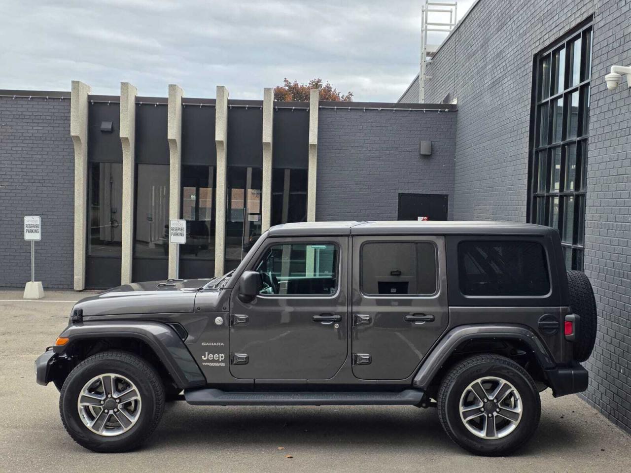 2022 Jeep Wrangler Unlimited Sahara 4X4 Photo