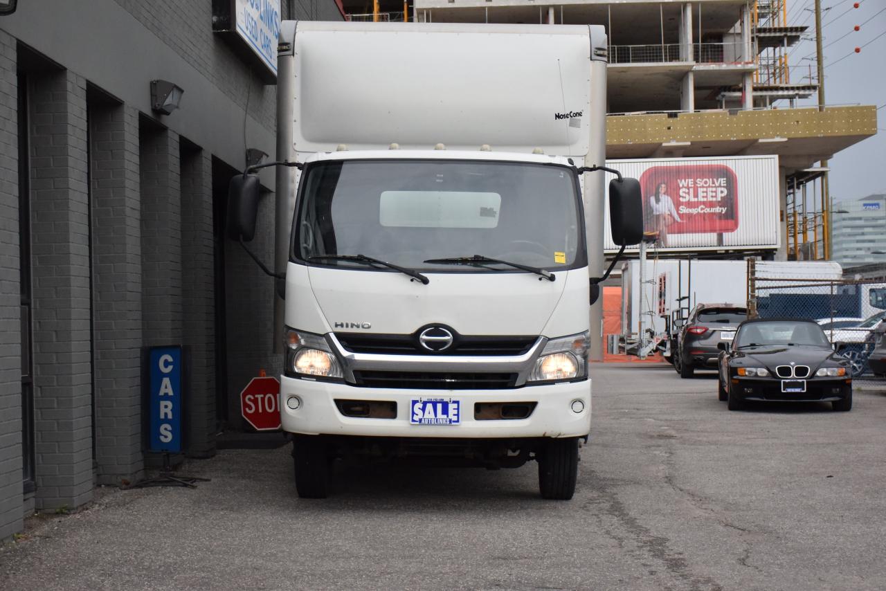 2019 Hino 195 20 FT BOX   AUTO   A/C   DEALER SERVICED   SOLD Photo