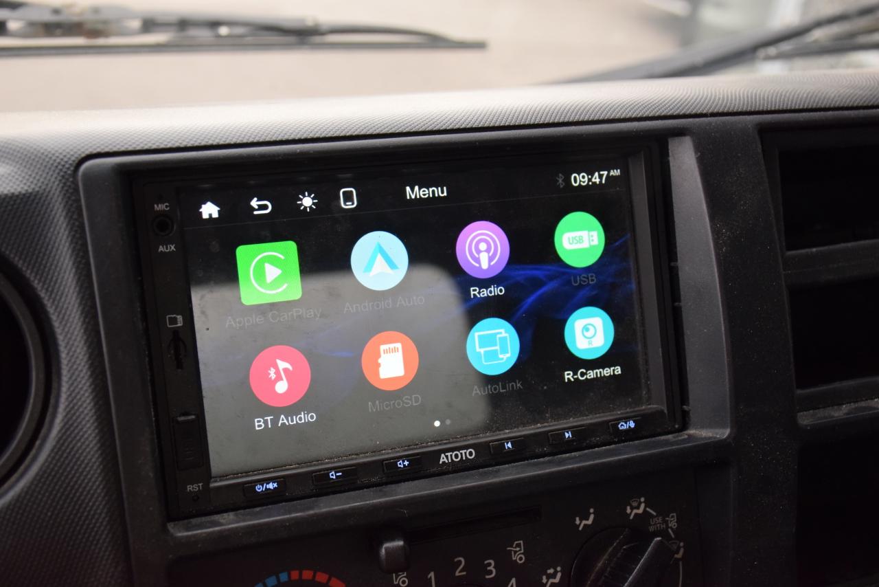 2019 Hino 195 20 FT BOX   AUTO   A/C   DEALER SERVICED   SOLD Photo