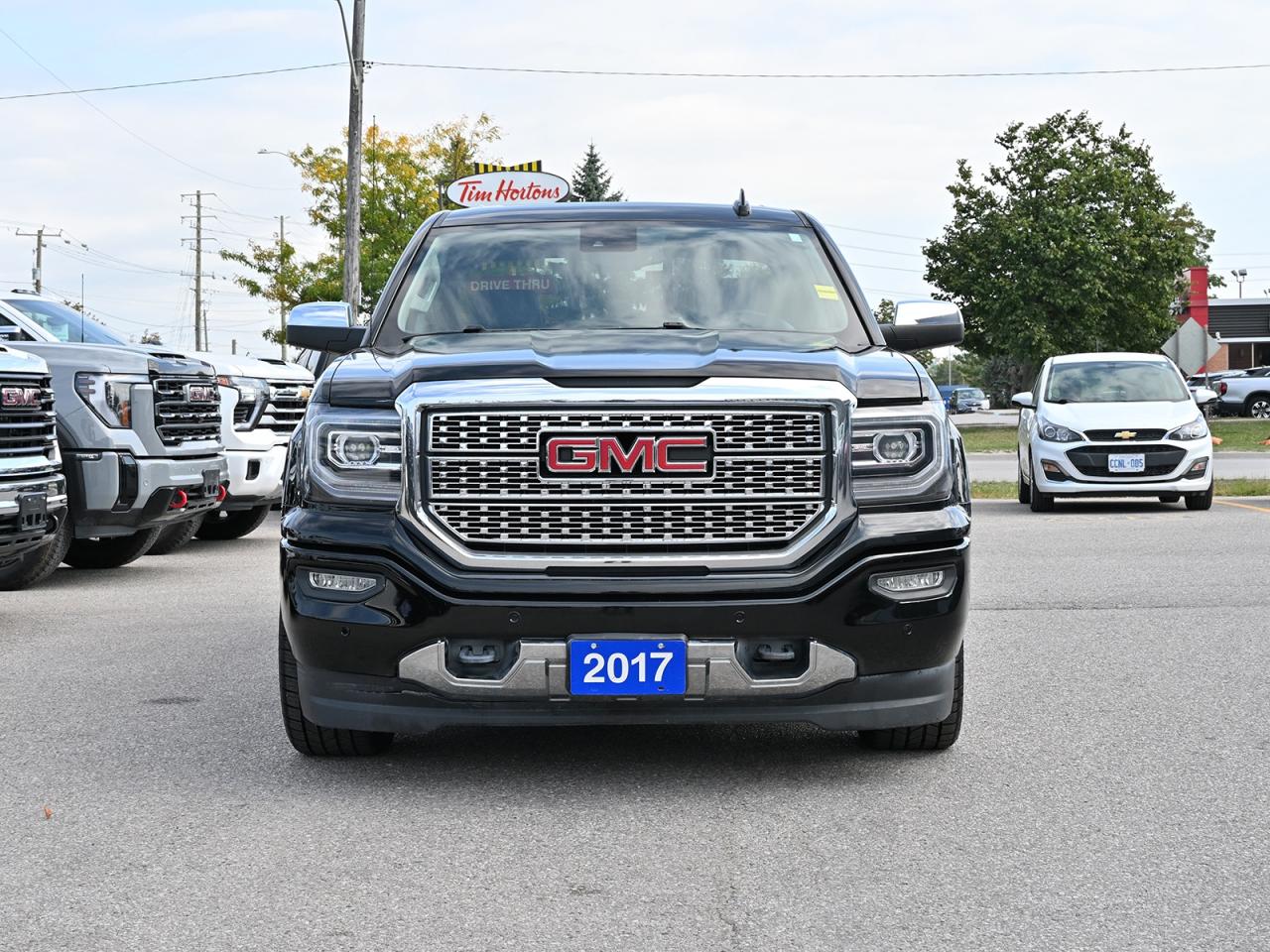 2017 GMC Sierra 1500 Denali Ultimate Crew Cab 4x4 ~6.2L V8 ~Nav ~Camera Photo2