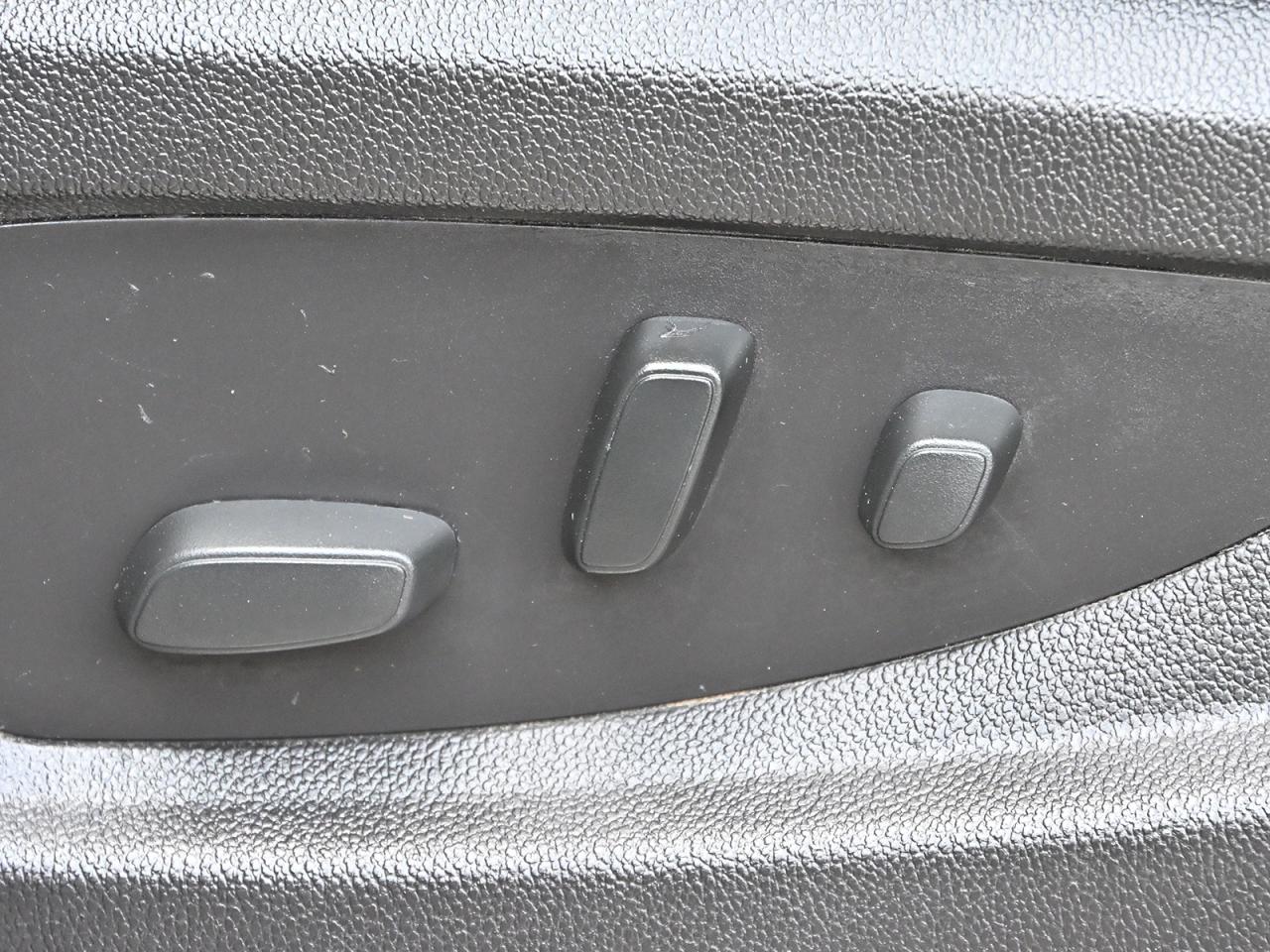 2017 GMC Sierra 1500 Denali Ultimate Crew Cab 4x4 ~6.2L V8 ~Nav ~Camera Photo