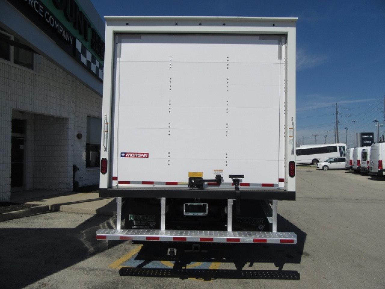 2021 Ford F-550 CREW CAB 4X4 DIESEL NEW 12FT BOX Photo3