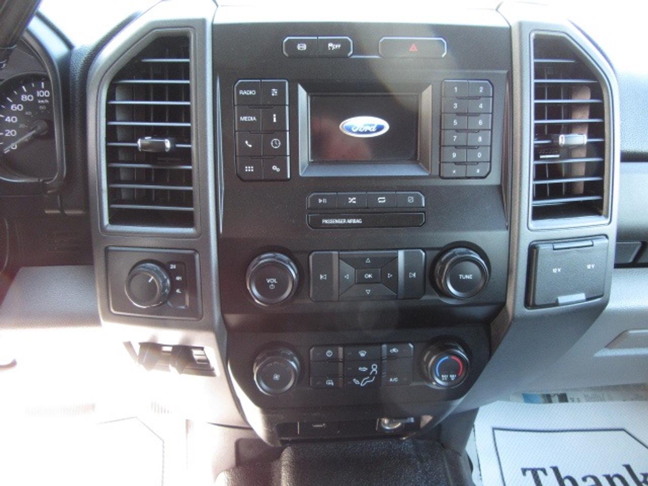 2021 Ford F-550 CREW CAB 4X4 DIESEL NEW 12FT BOX Photo