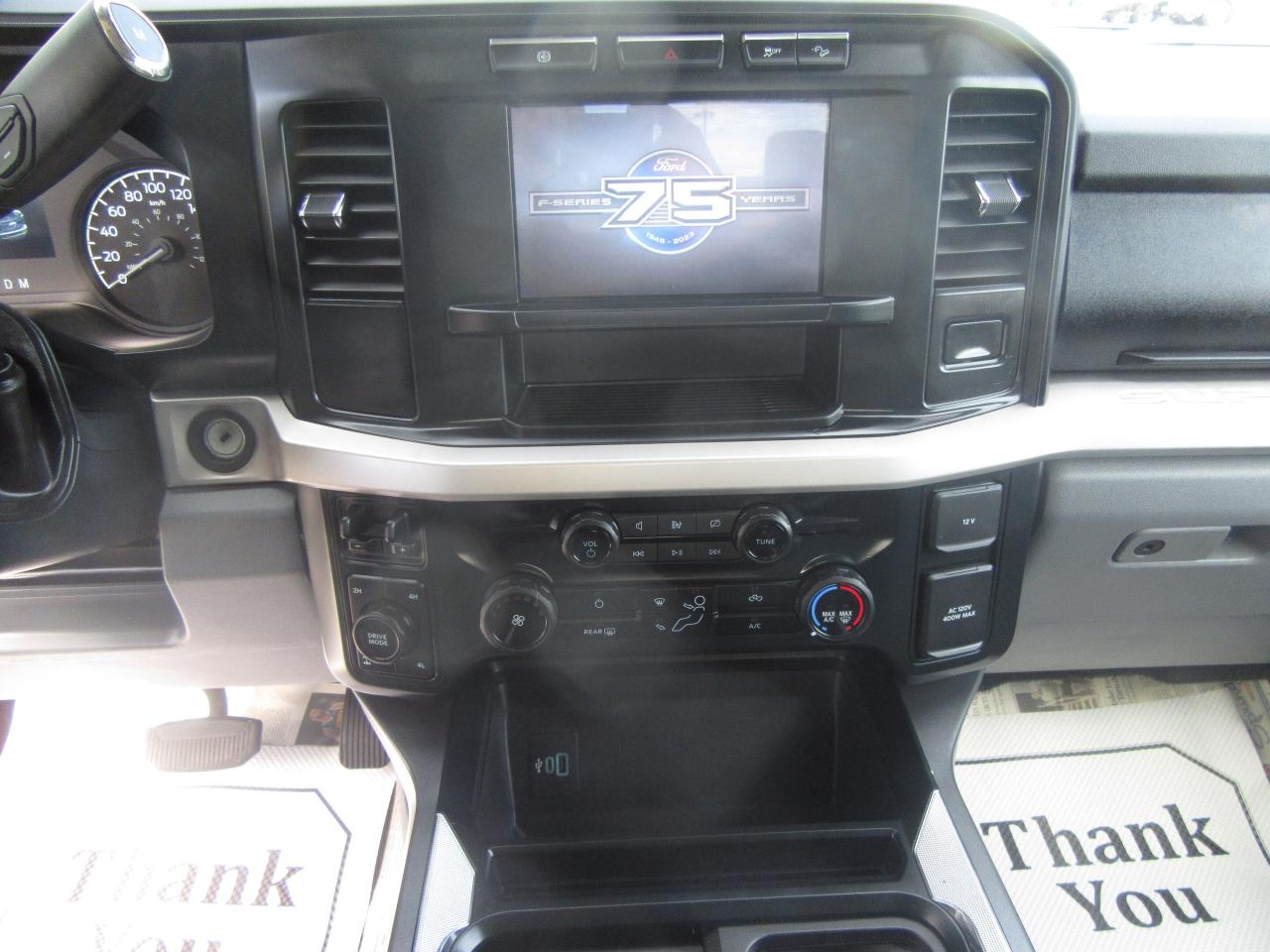 2023 Ford F-250 CREW CAB 4X4 DIESEL XLT PACKAGE Photo