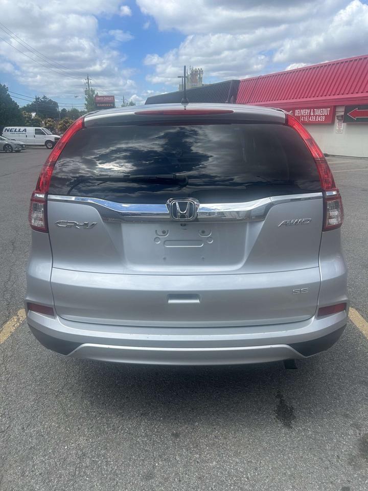 2015 Honda CR-V Awd 5dr Se Photo3