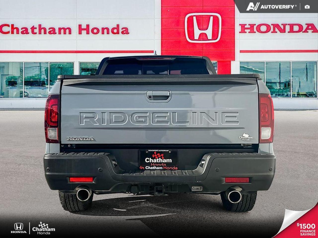 2025 Honda Ridgeline Black Edition AWD One Owner! No Accidents! Low kms Photo4