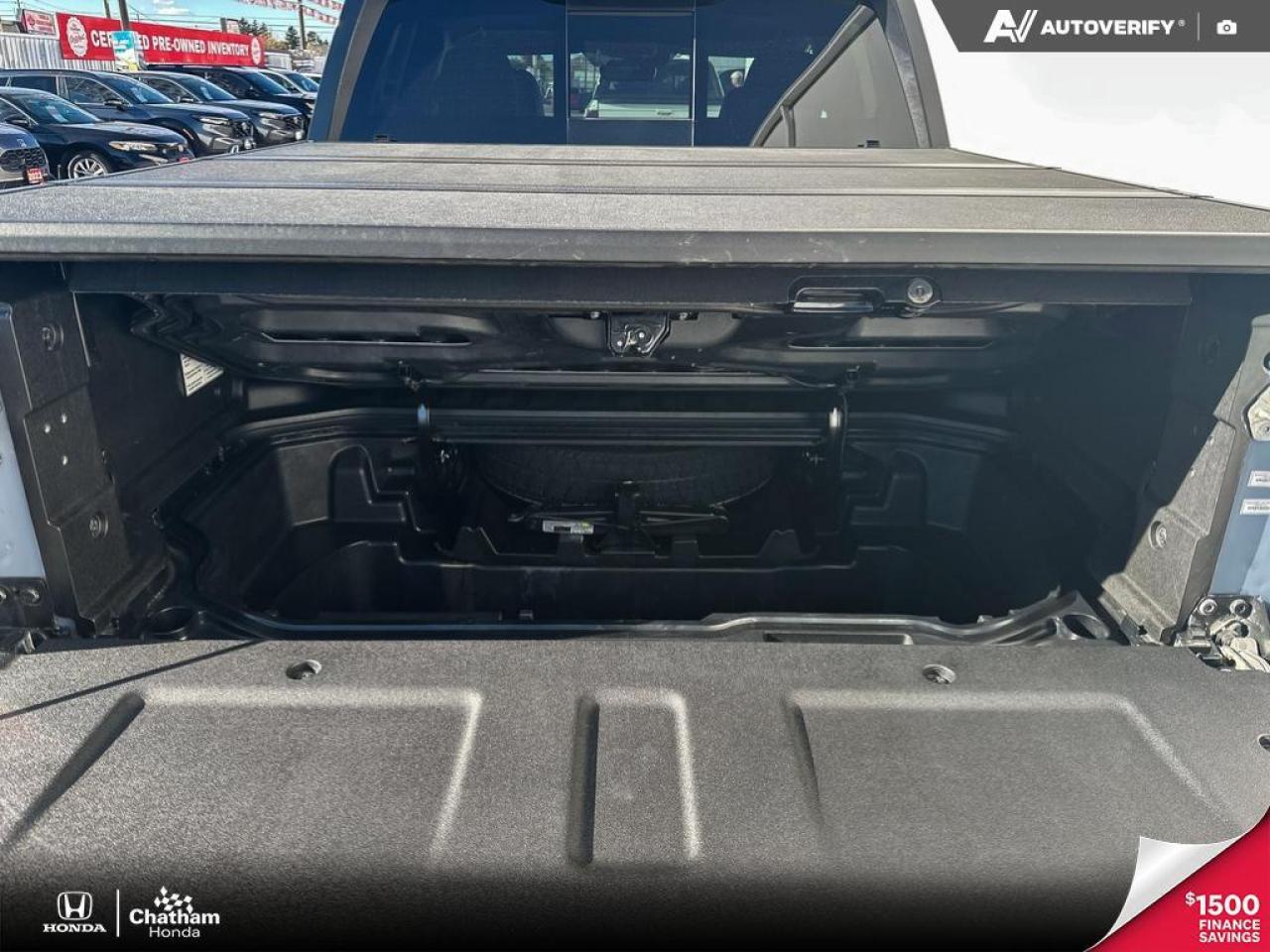 2025 Honda Ridgeline Black Edition AWD One Owner! No Accidents! Low kms Photo