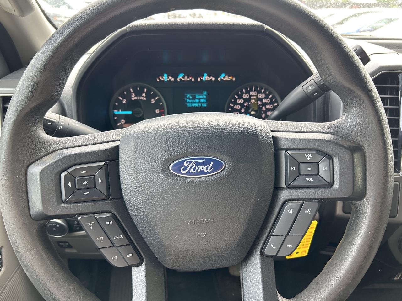 2020 Ford F-150 XLT, 8' BOX, CLEAN CARFAX, BACK UP CAMERA! Photo