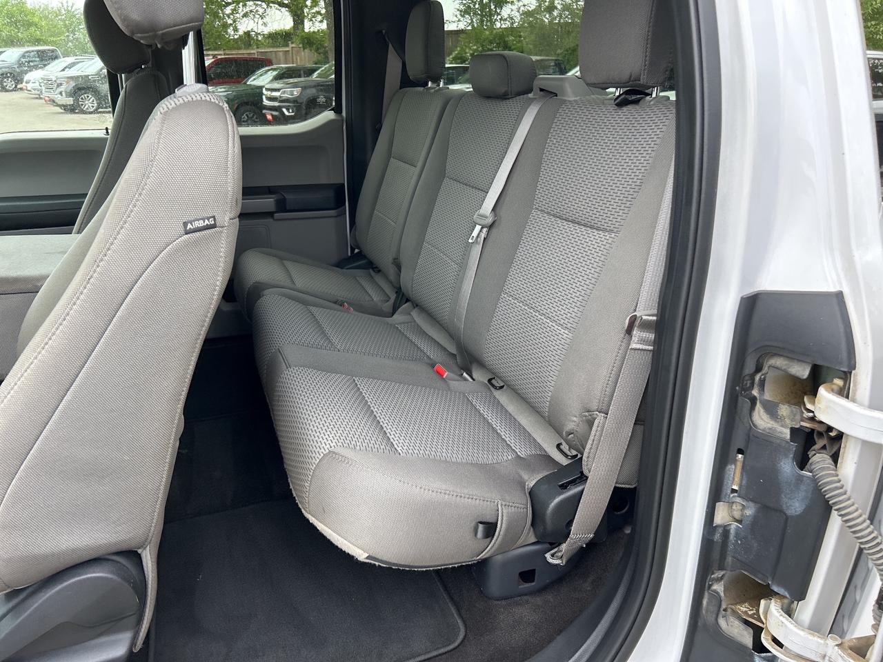 2020 Ford F-150 XLT, 8' BOX, CLEAN CARFAX, BACK UP CAMERA! Photo