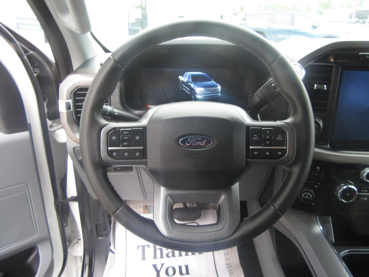 2024 Ford F-150 CREW CAB 4X4 5.5FT BOX XLT PACKAGE Photo