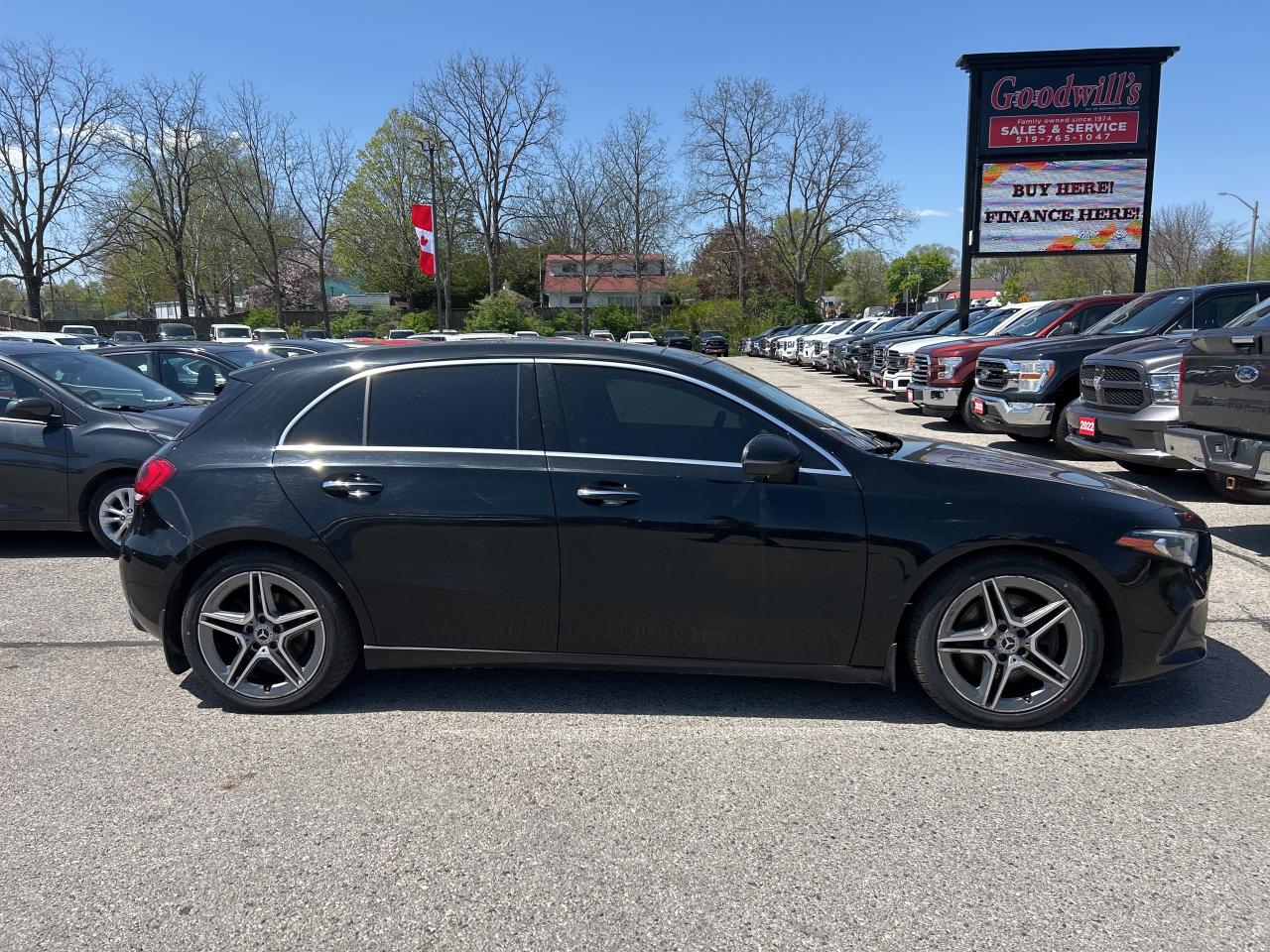 2019 Mercedes-Benz A-Class A 250 4MATIC, LEATHER, SUNROOF, BACK UP CAMERA! Photo