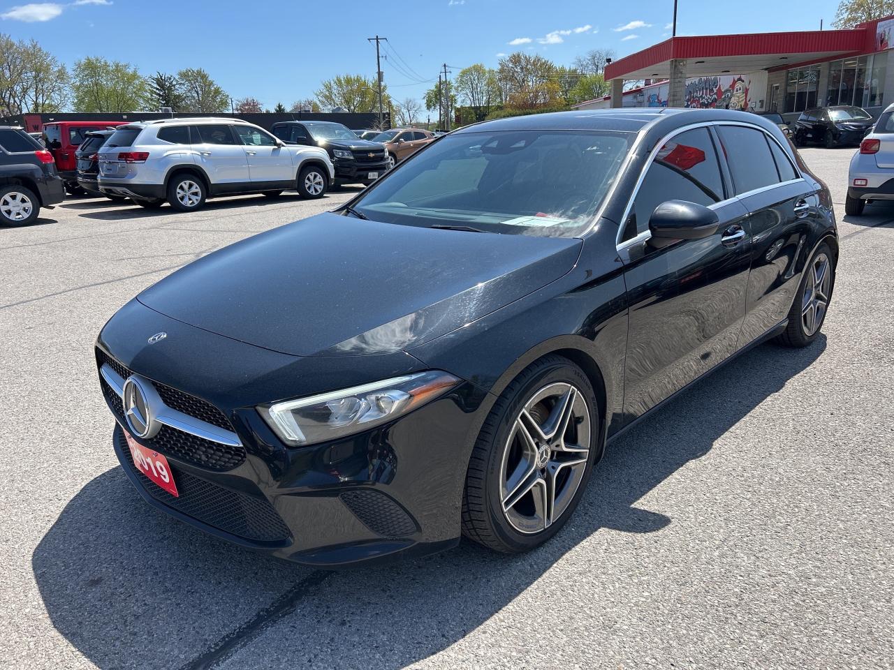 2019 Mercedes-Benz A-Class A 250 4MATIC, LEATHER, SUNROOF, BACK UP CAMERA! Photo