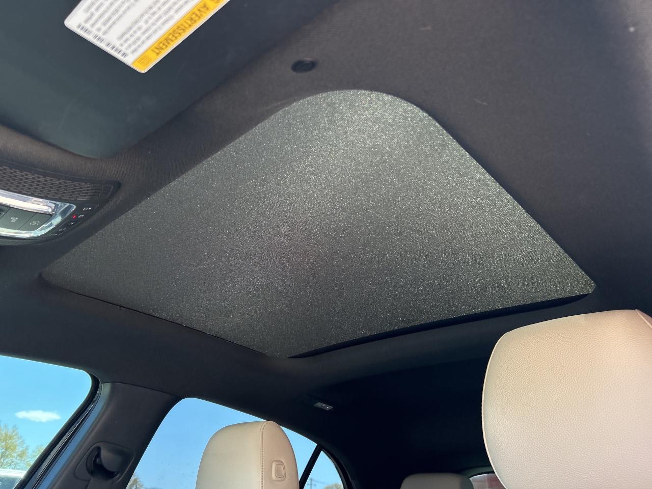 2019 Mercedes-Benz A-Class A 250 4MATIC, LEATHER, SUNROOF, BACK UP CAMERA! Photo