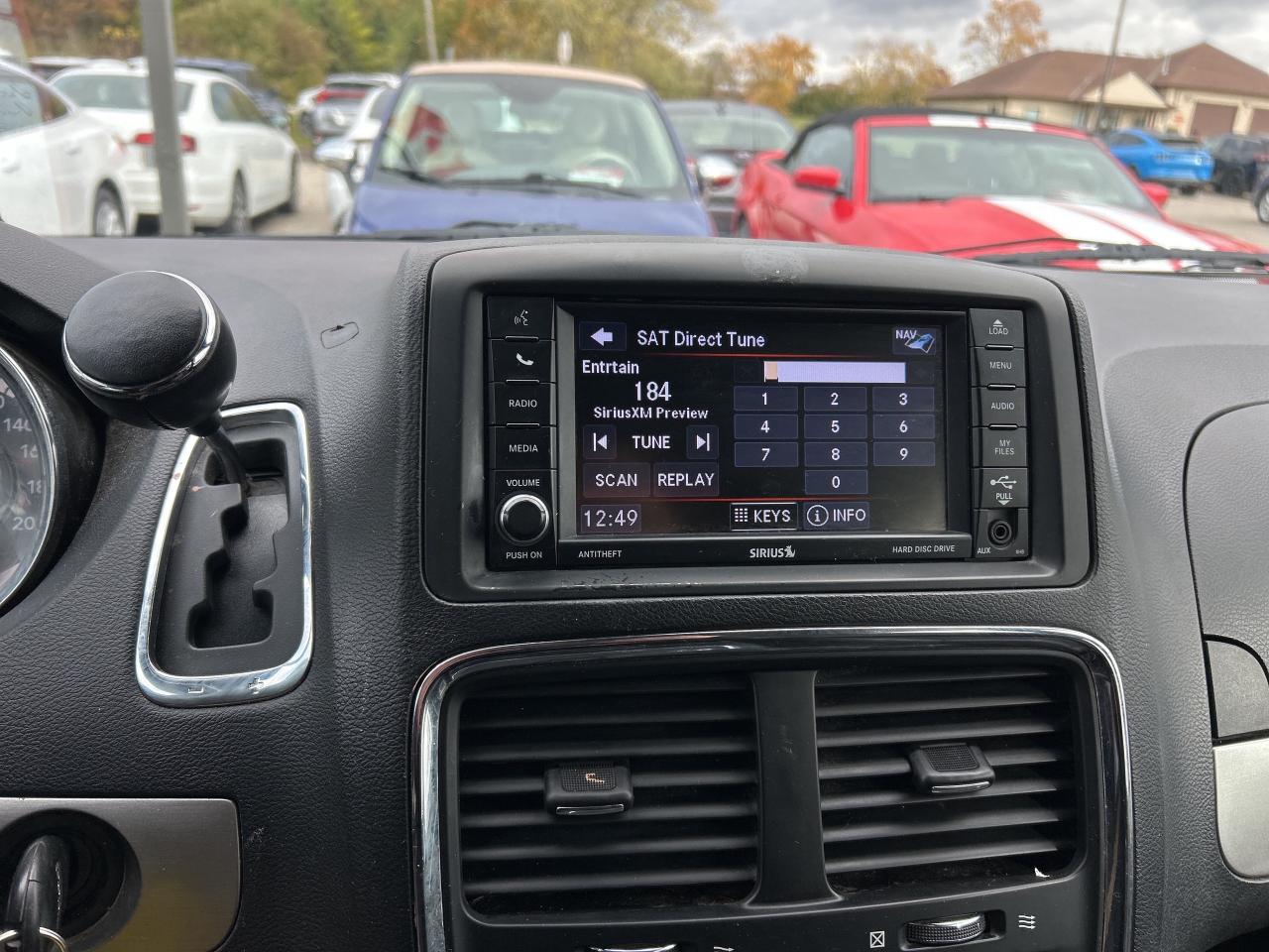 2019 Dodge Grand Caravan GT, POWER DOORS, REMOTE START, CLEAN CARFAX! Photo