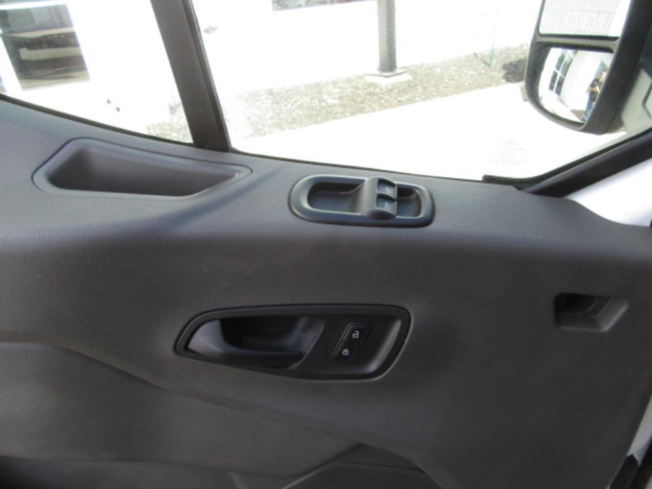 2024 Ford Transit Cargo Van GAS WITH 14 FT CUBE WITH ALUMINUM BOX Photo