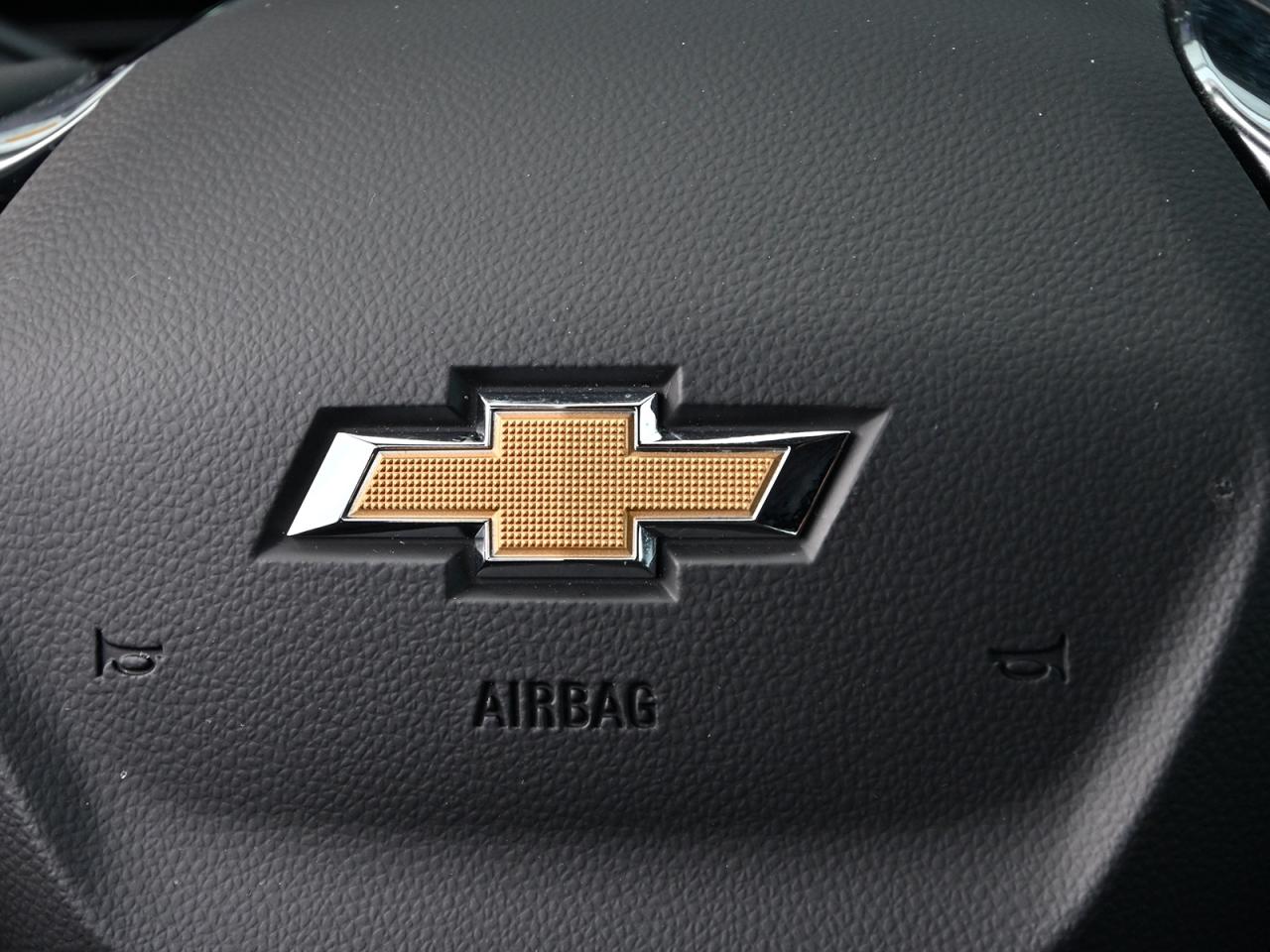 2025 Chevrolet Equinox LT AWD ~Nav ~Heated Seats ~Bluetooth ~Backup Cam Photo