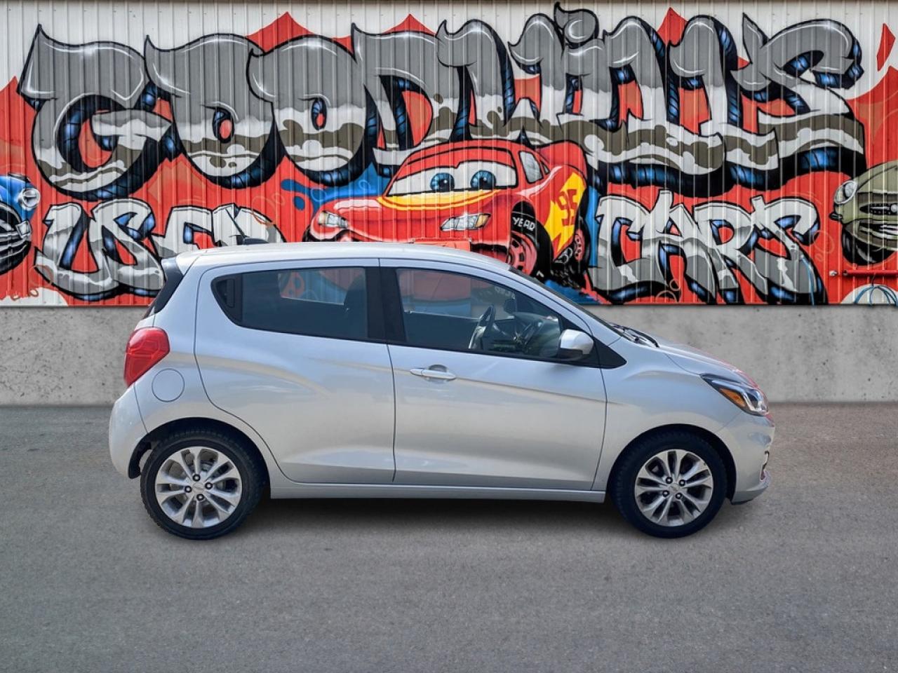 2021 Chevrolet Spark 1LT, CLEAN CARFAX, BACK UP CAMERA! Photo0