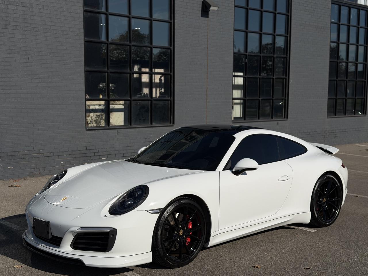 2017 Porsche 911 2dr Cpe Carrera 4S Photo