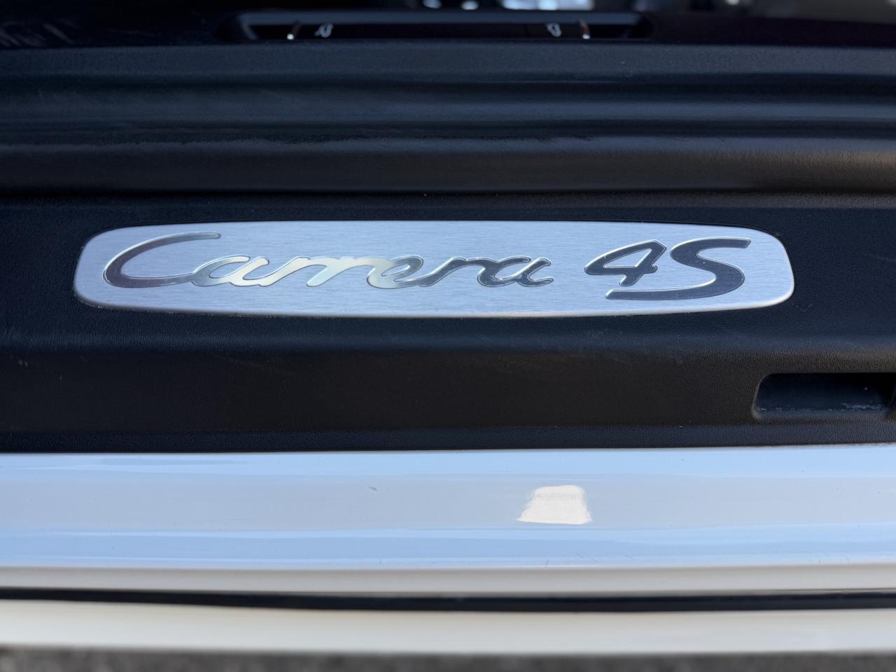 2017 Porsche 911 2dr Cpe Carrera 4S Photo