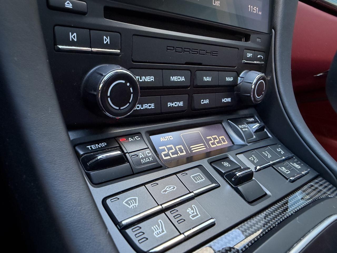 2017 Porsche 911 2dr Cpe Carrera 4S Photo