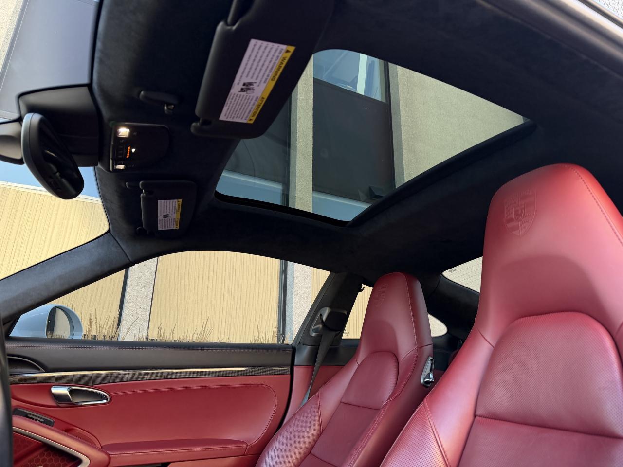 2017 Porsche 911 2dr Cpe Carrera 4S Photo