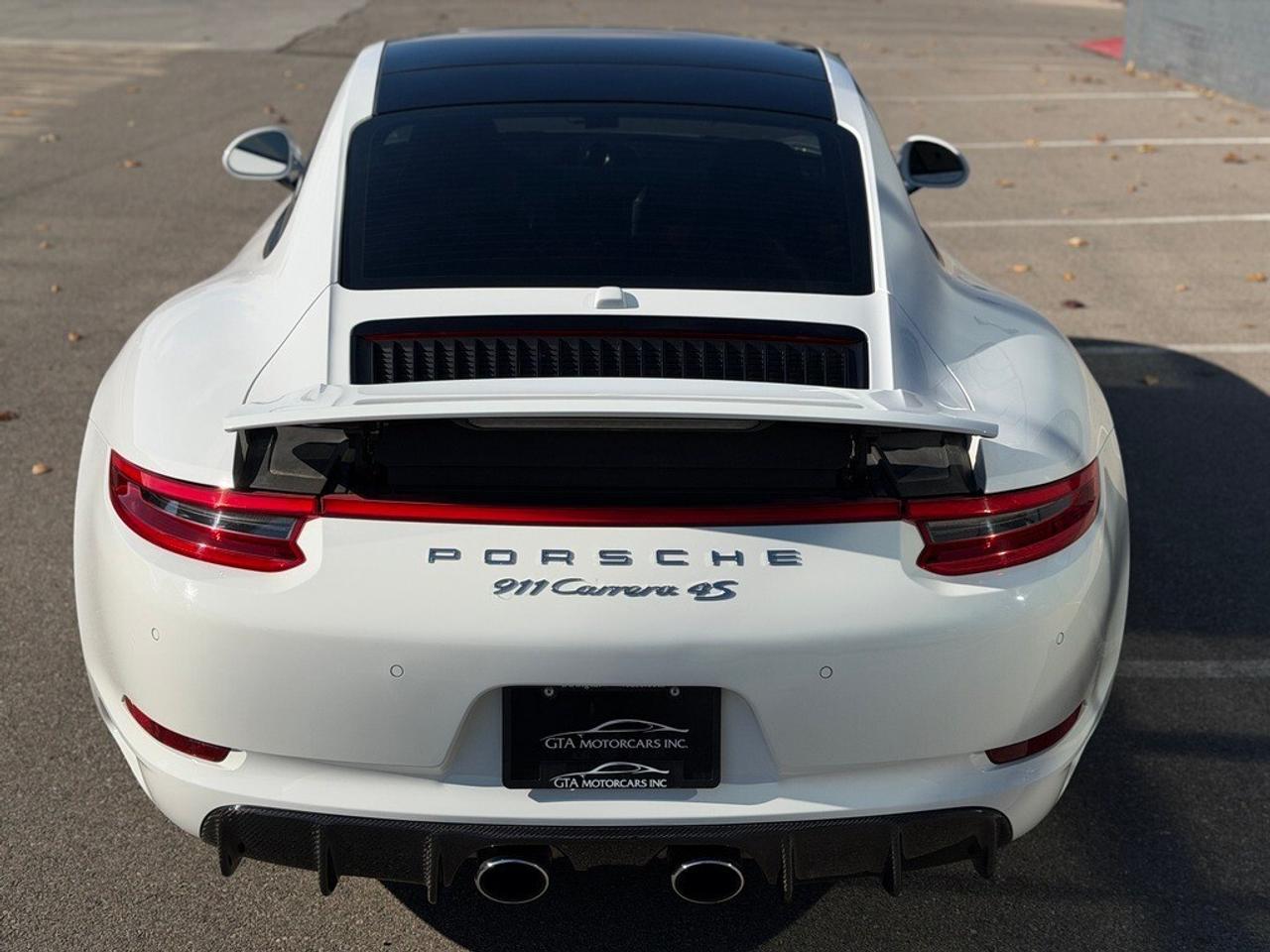 2017 Porsche 911 2dr Cpe Carrera 4S Photo
