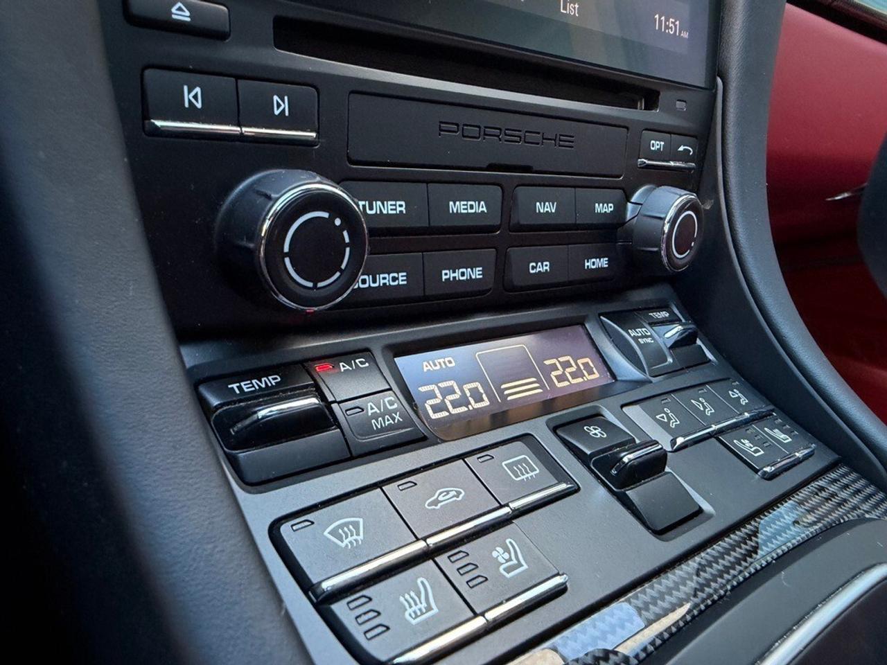 2017 Porsche 911 2dr Cpe Carrera 4S Photo