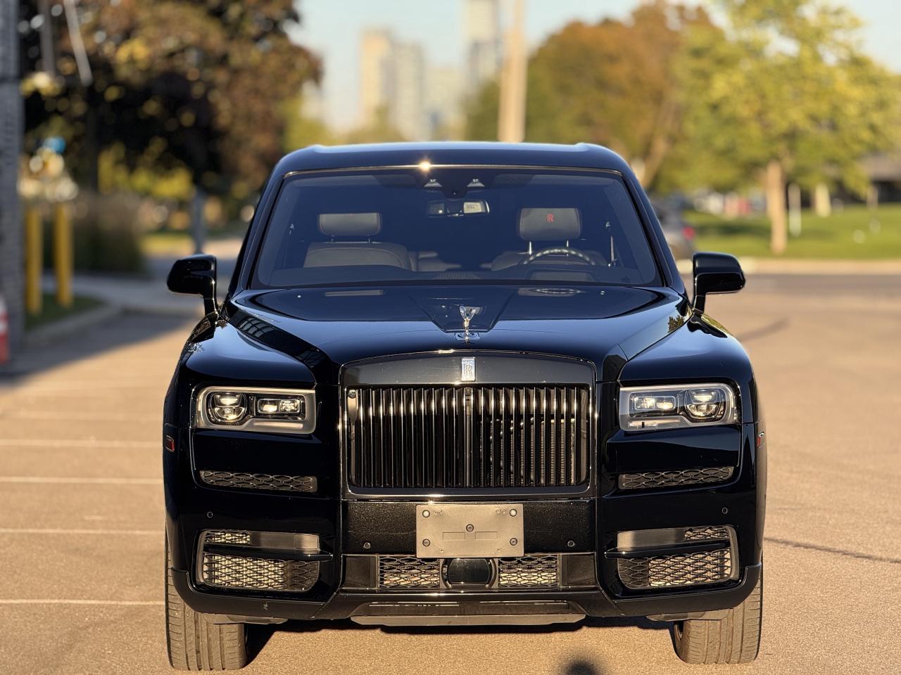 2022 Rolls-Royce Cullinan  Photo3