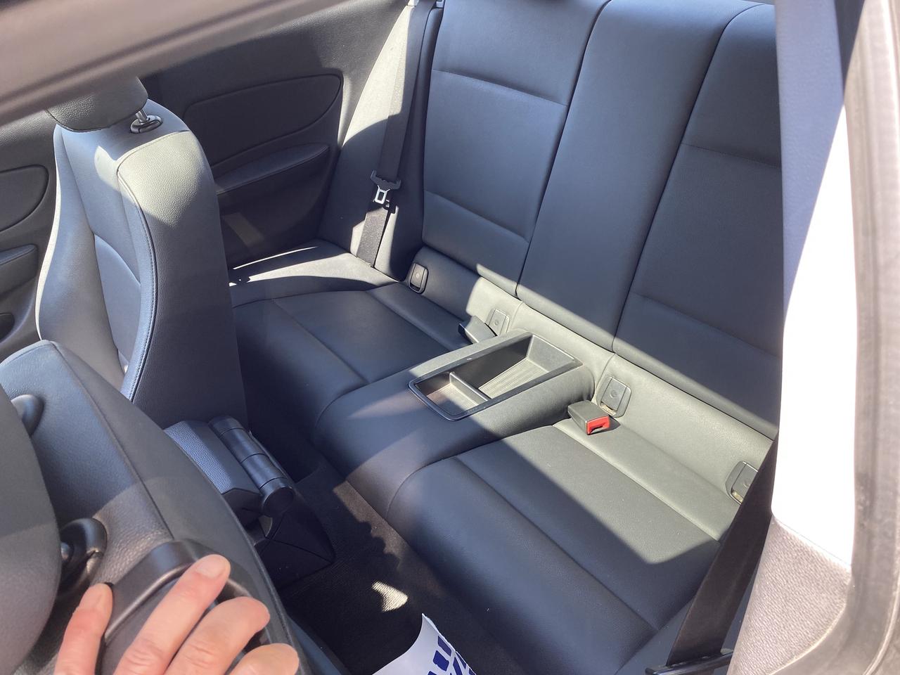 2009 BMW 1 Series 2dr Cpe 128i Photo