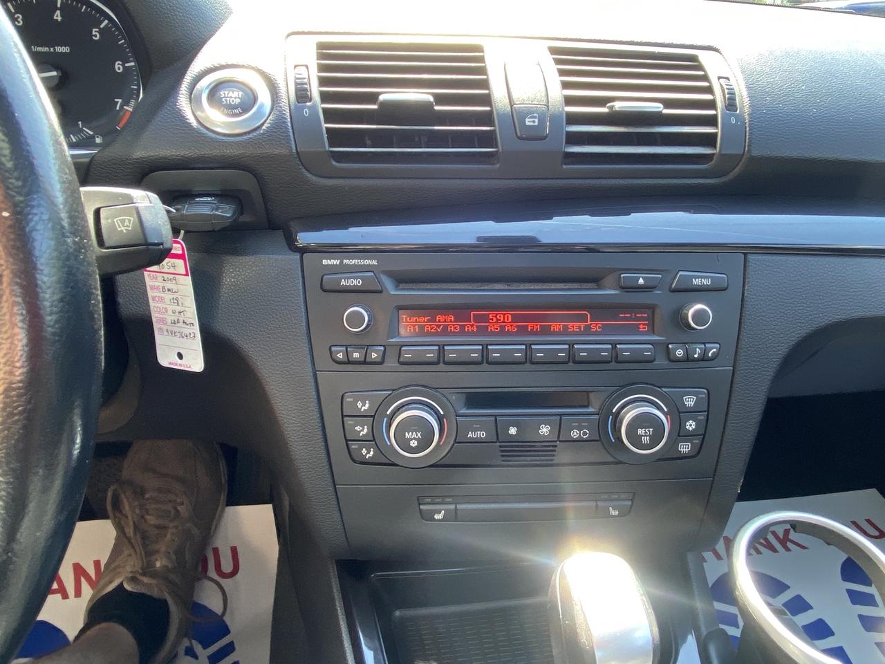 2009 BMW 1 Series 2dr Cpe 128i Photo