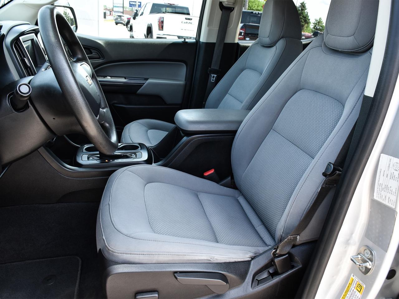 2020 Chevrolet Colorado WT Crew Cab 4x4 ~V6 ~Bluetooth ~Backup Camera Photo