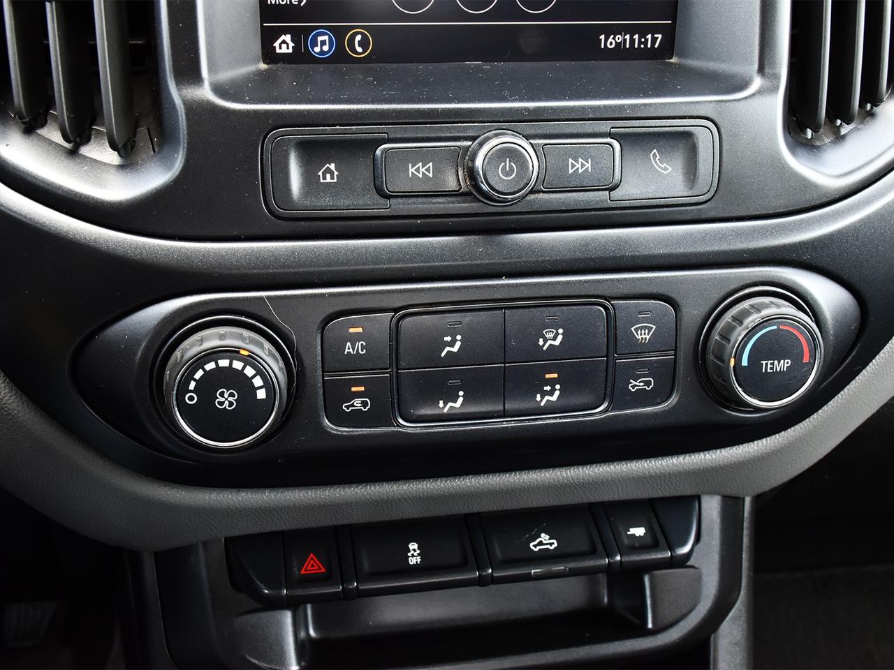 2020 Chevrolet Colorado WT Crew Cab 4x4 ~V6 ~Bluetooth ~Backup Camera Photo