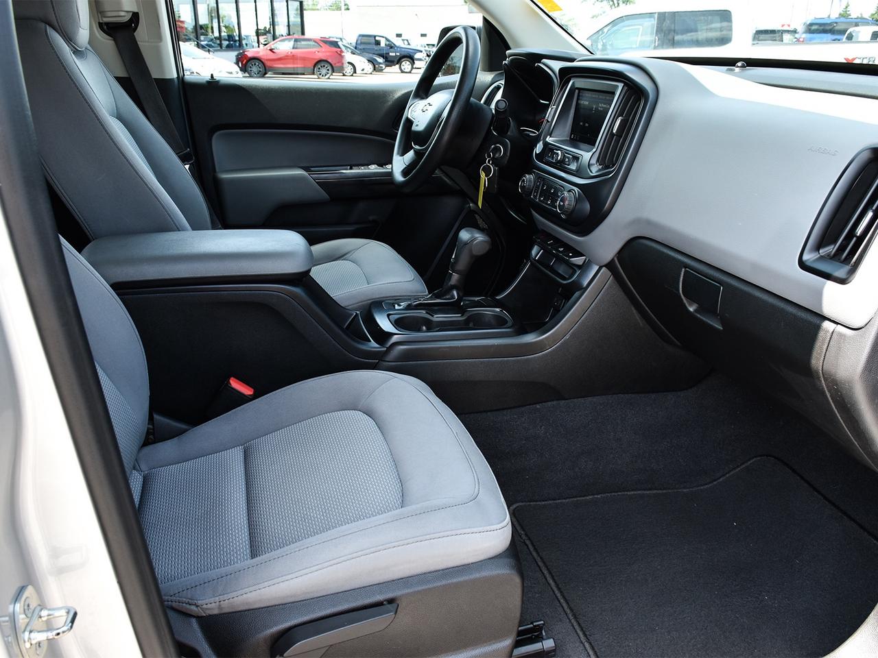 2020 Chevrolet Colorado WT Crew Cab 4x4 ~V6 ~Bluetooth ~Backup Camera Photo