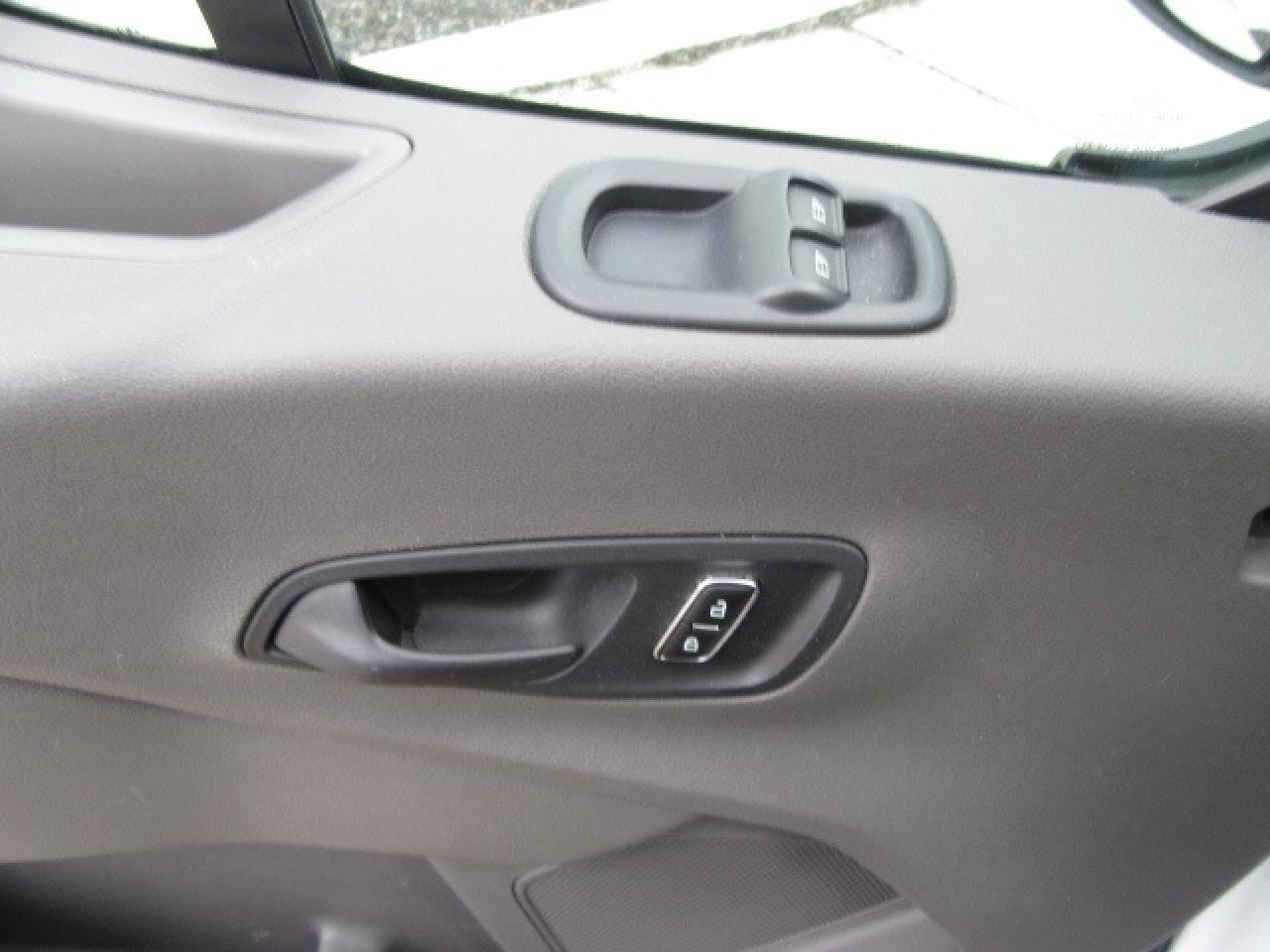 2023 Ford Transit Cargo Van T-250 ALL WHEEL DRIVE NEW LOW TEMP REEFER SYSTEM Photo