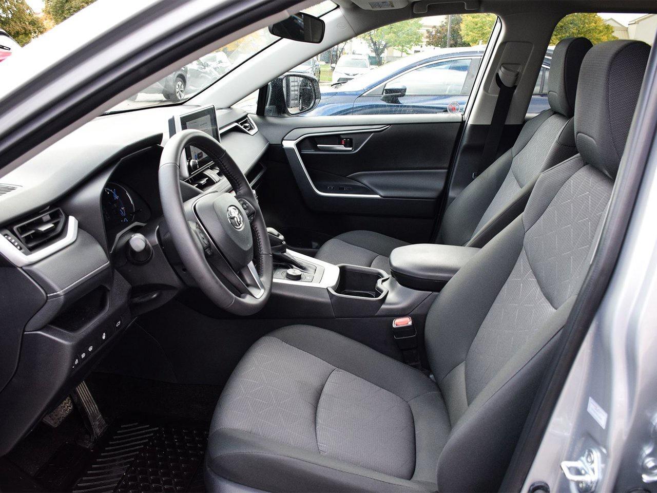 2025 Toyota RAV4 Hybrid XLE Finance Discount $1500 Applied Photo